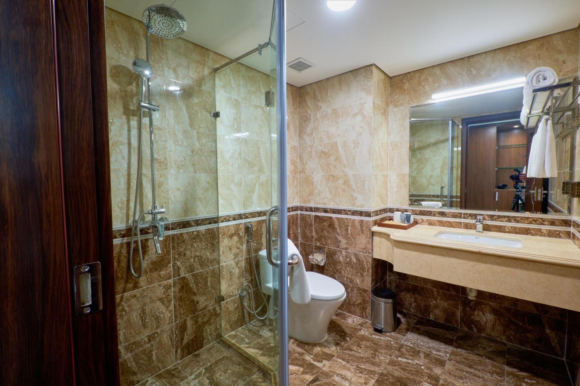 Netland Westlake Legacy Suites Hanoi Eksteriør billede